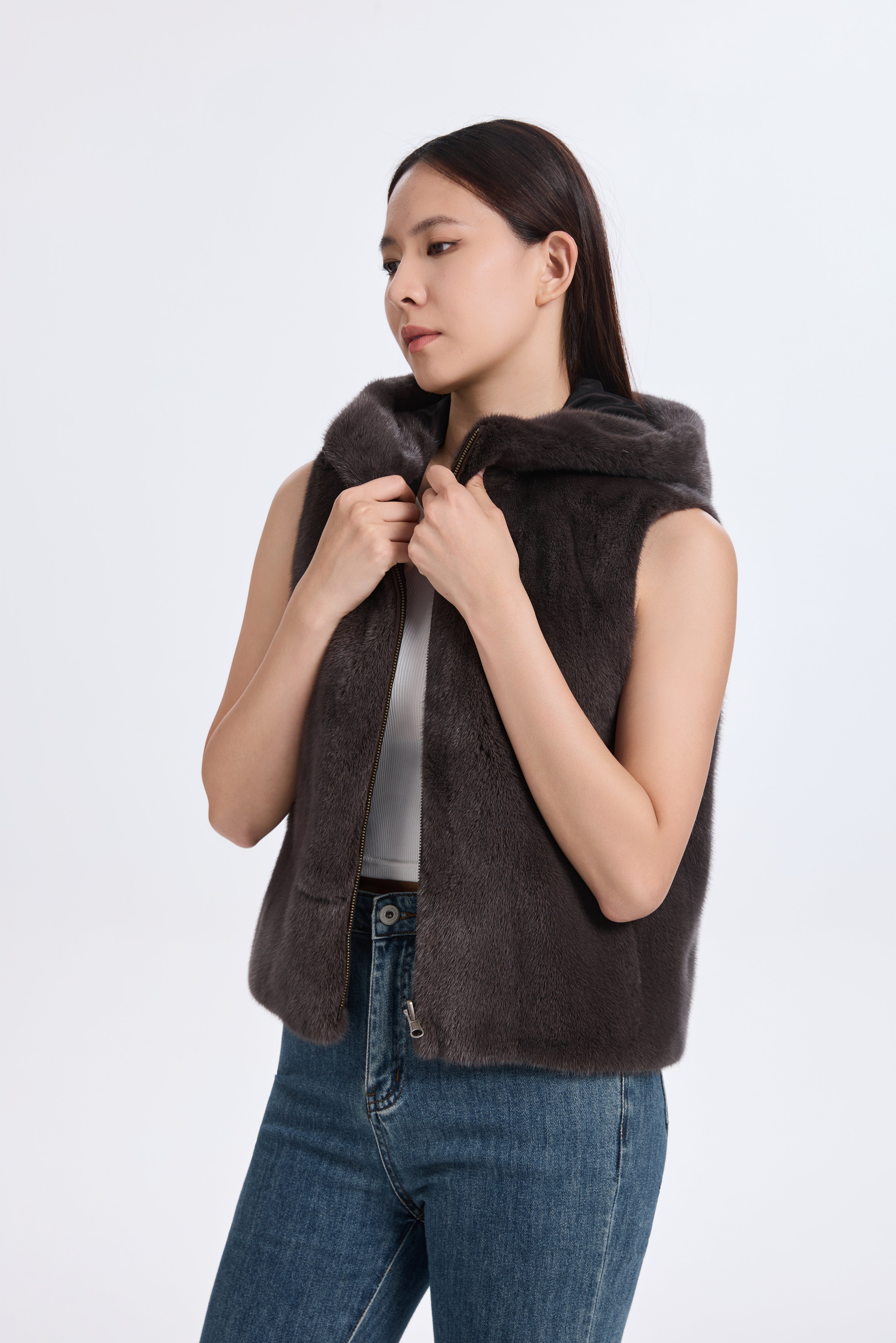 SMOKE PEARL MINK VEST REV. TO TAFFETA