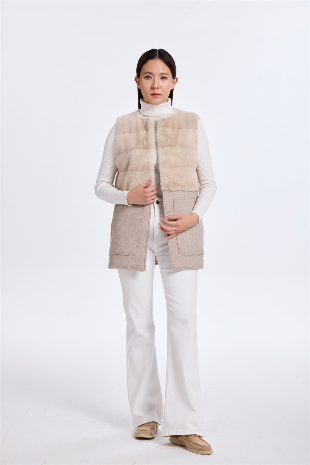 DYED IVORY LH MINK WITH WOOL ON TIME ON BOTTOM