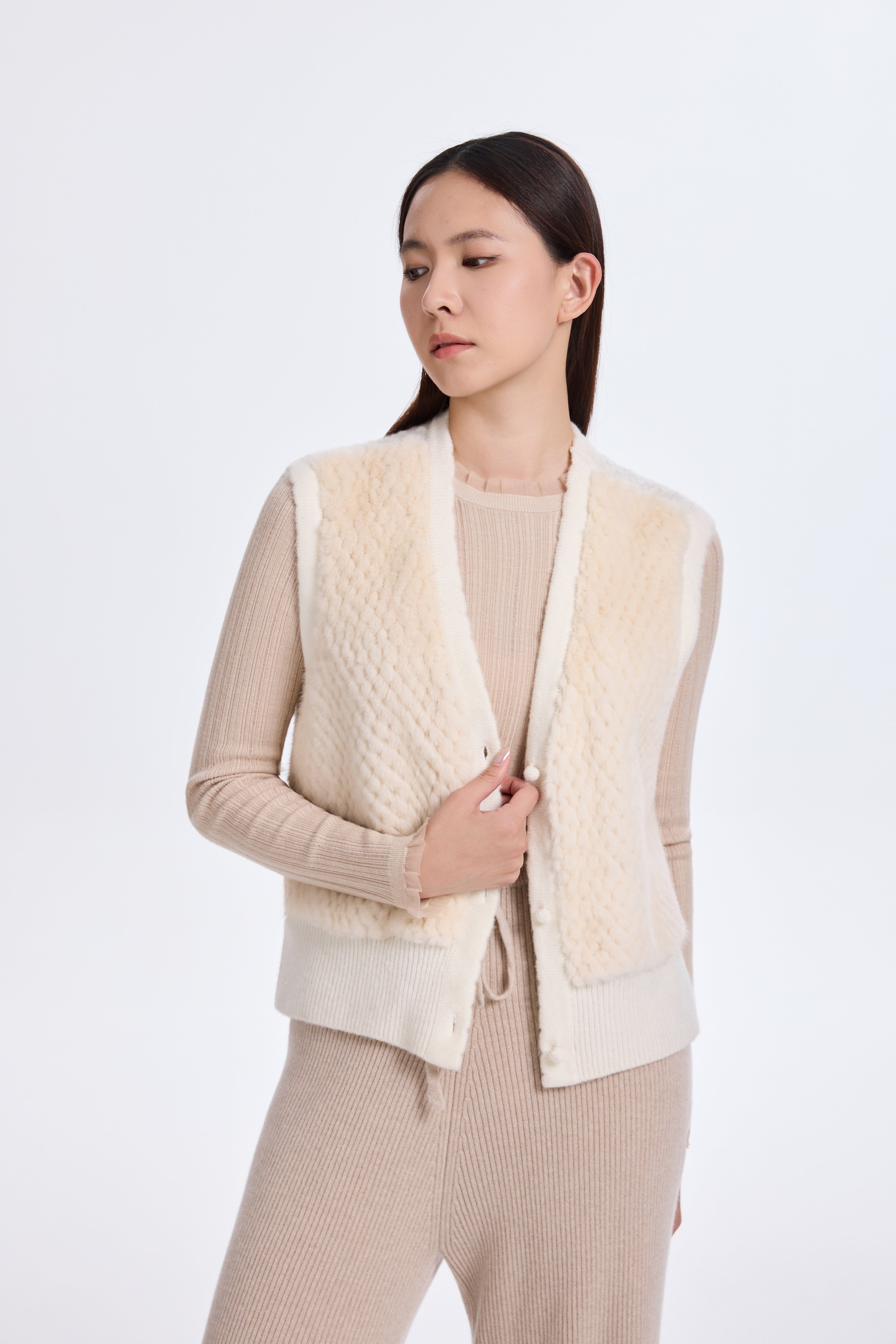 BEIGE MINK /KNIT VEST