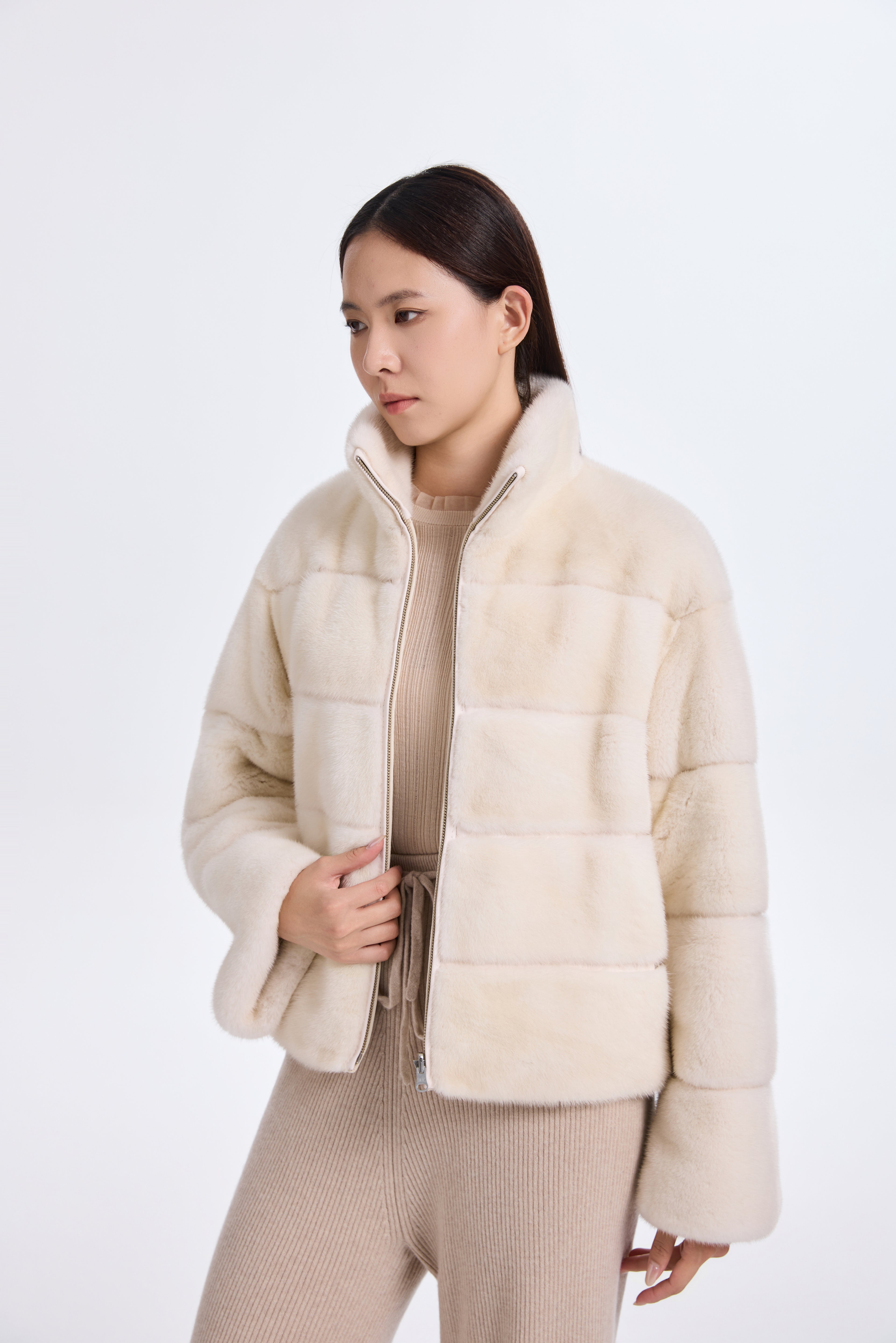 Dyed Ivory LH Mink Jacket, Rev