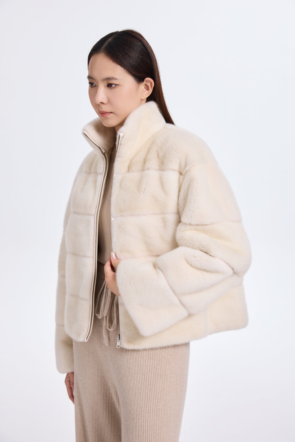Dyed Ivory LH Mink Jacket, Rev