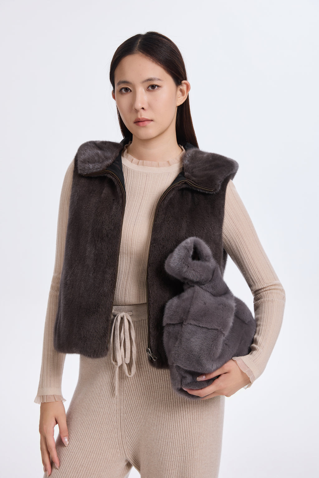 SMOKE PEARL MINK VEST REV. TO TAFFETA