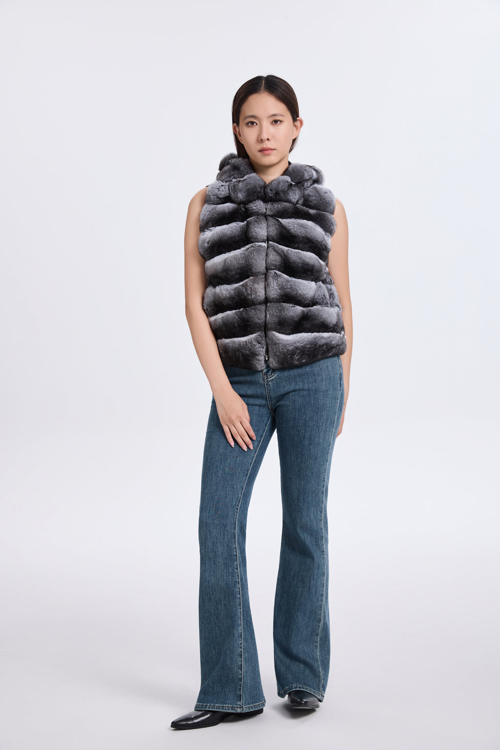 CHINCHILLA VEST WITH HOOD RUFF