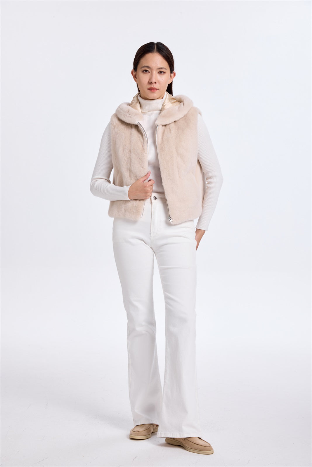 Daydream Vest With Hood