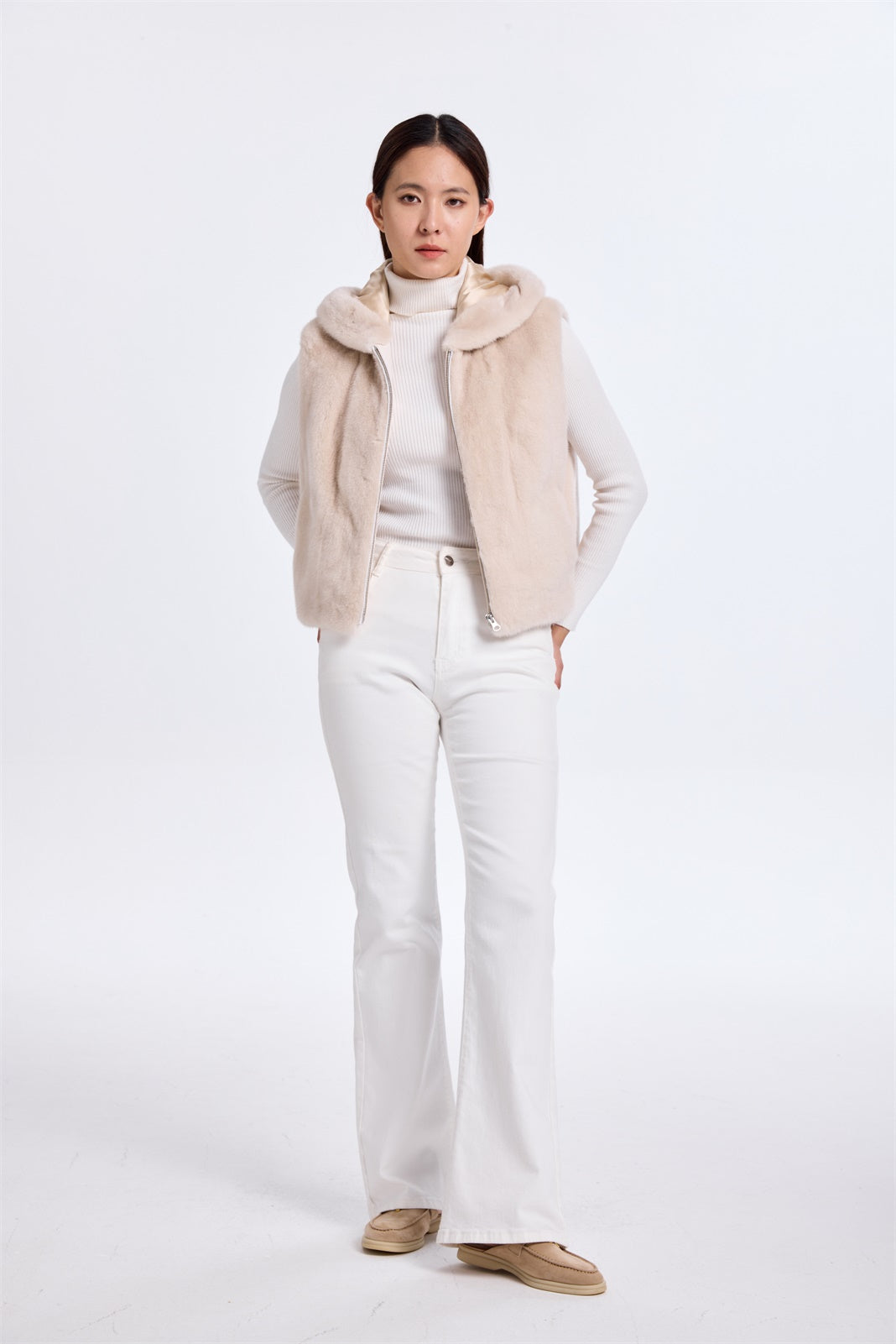 Daydream Vest With Hood