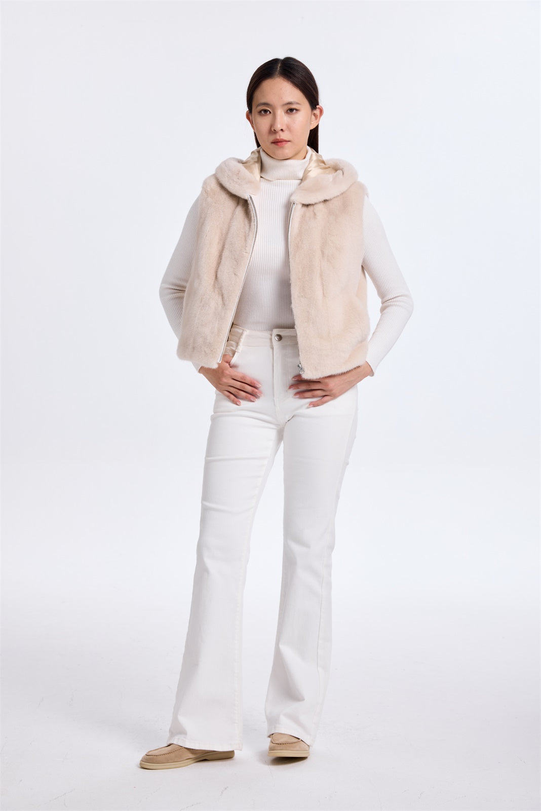Daydream Vest With Hood
