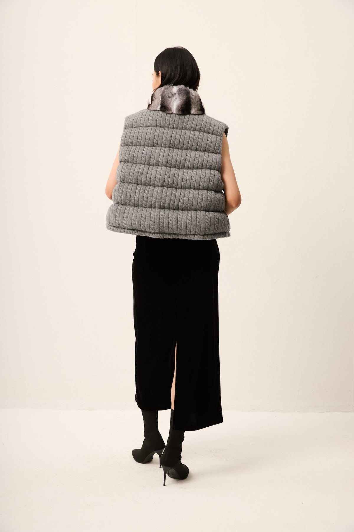 GREY KNIT PADDED VEST WITH CHINCHILLA COLLAR