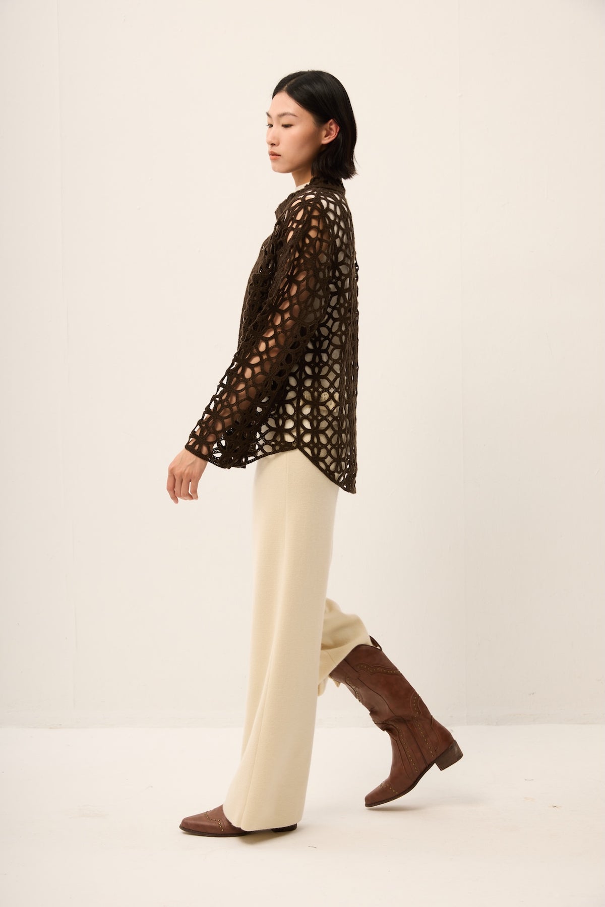 BROWN CROCHET CASHMERE LACE BLAZER