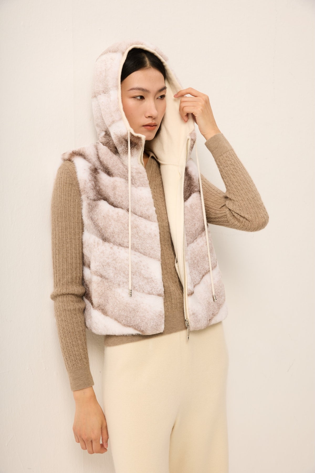 BLACK CROSS MINK KNIT VEST WITH HOOD