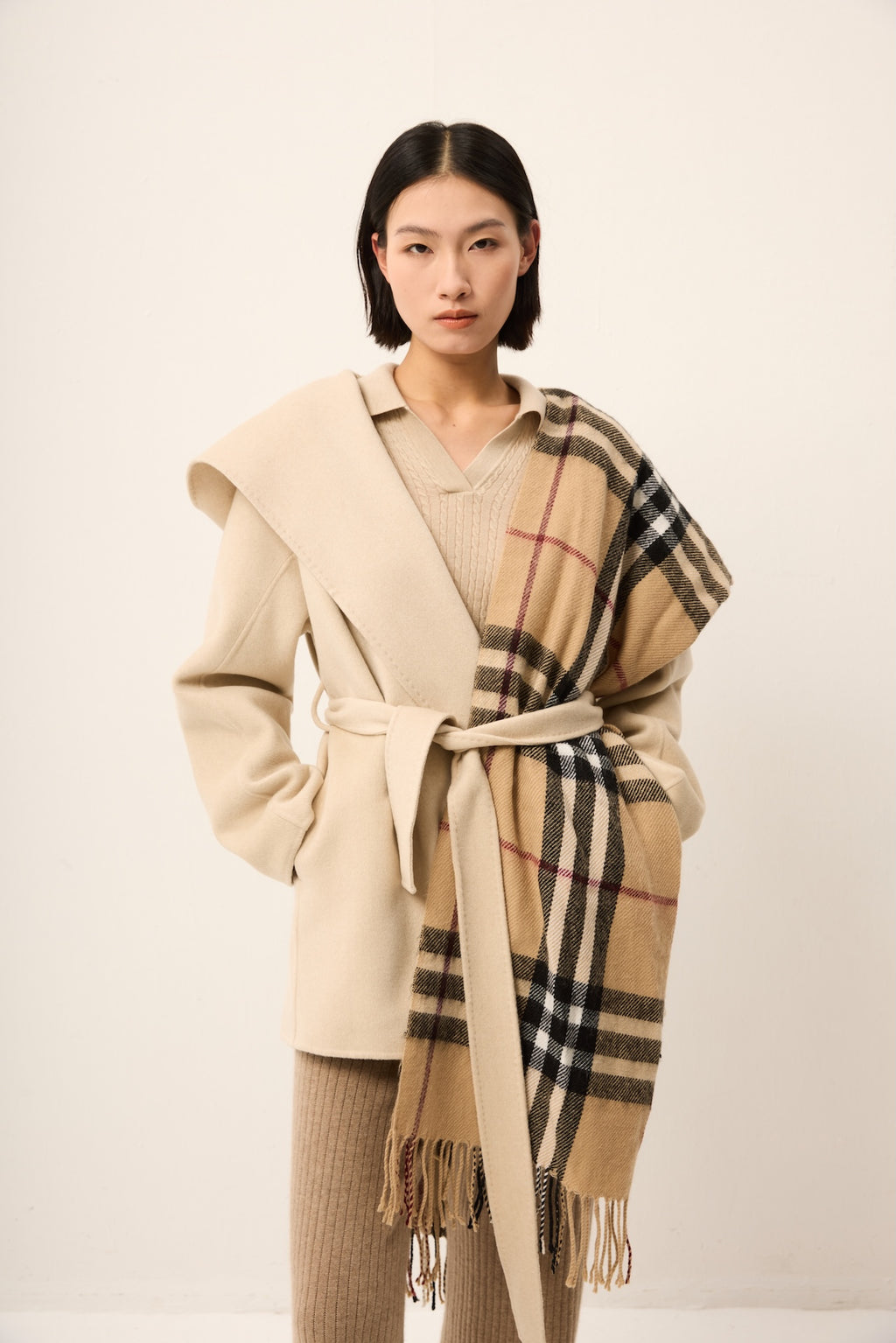 SHORT BEIGE CASHMERE WRAP COAT