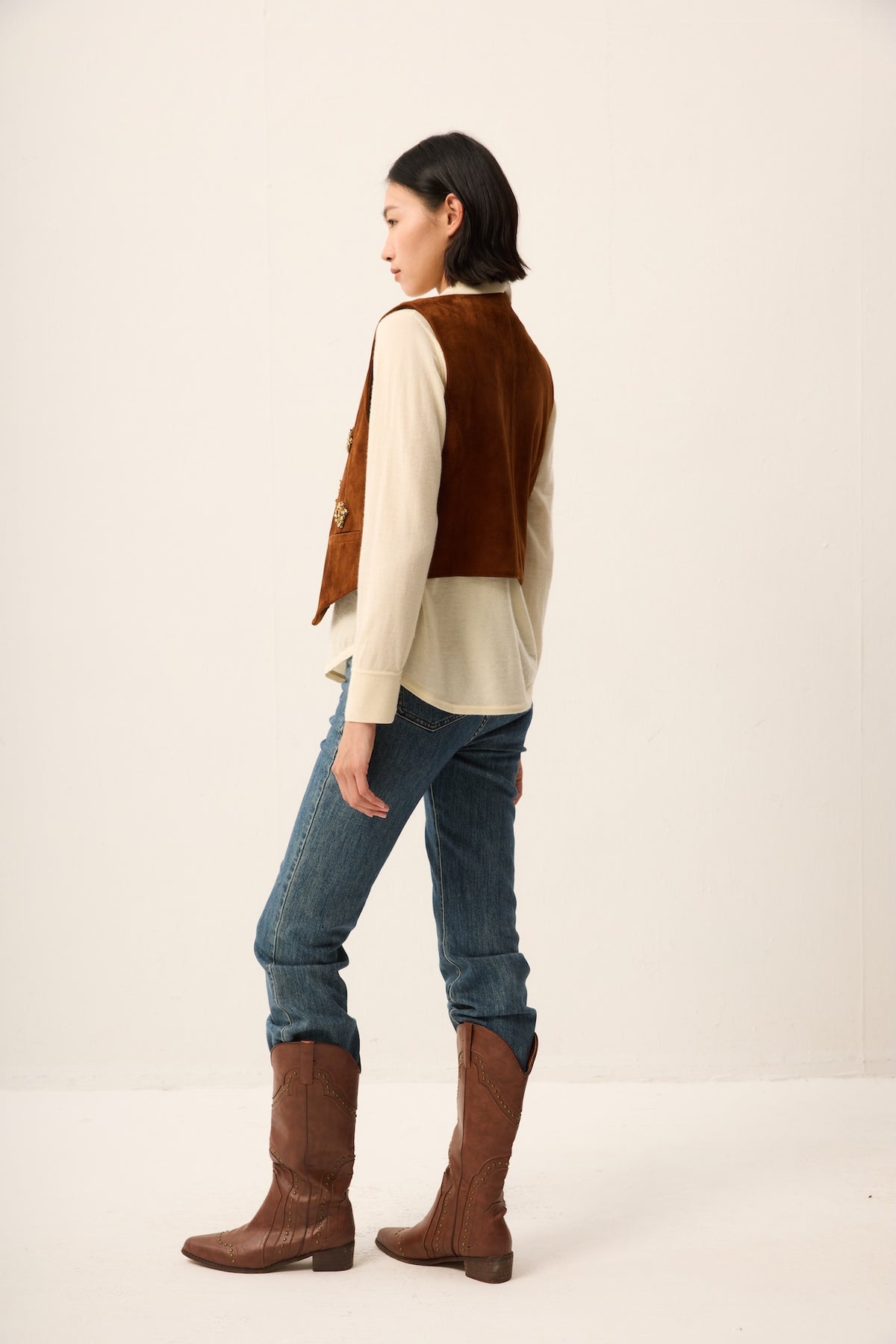 GOAT SUEDE EMBOIDARY PATCHED GILET