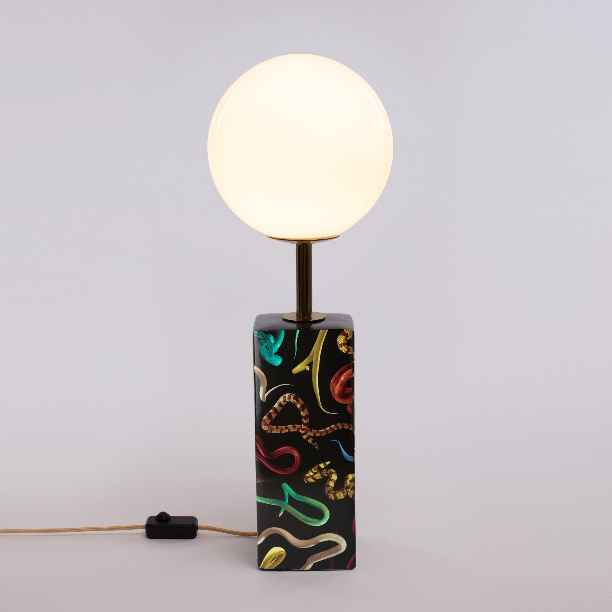 PORCELAIN LED TABLE LAMP "TOILETPAPER UK"CM24 H70 SNAKES