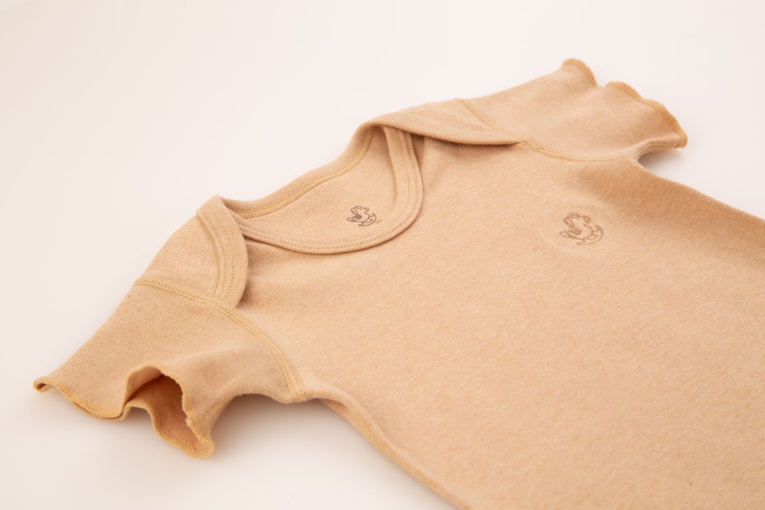 100% Organic Cotton Short Sleeve Bodysuit