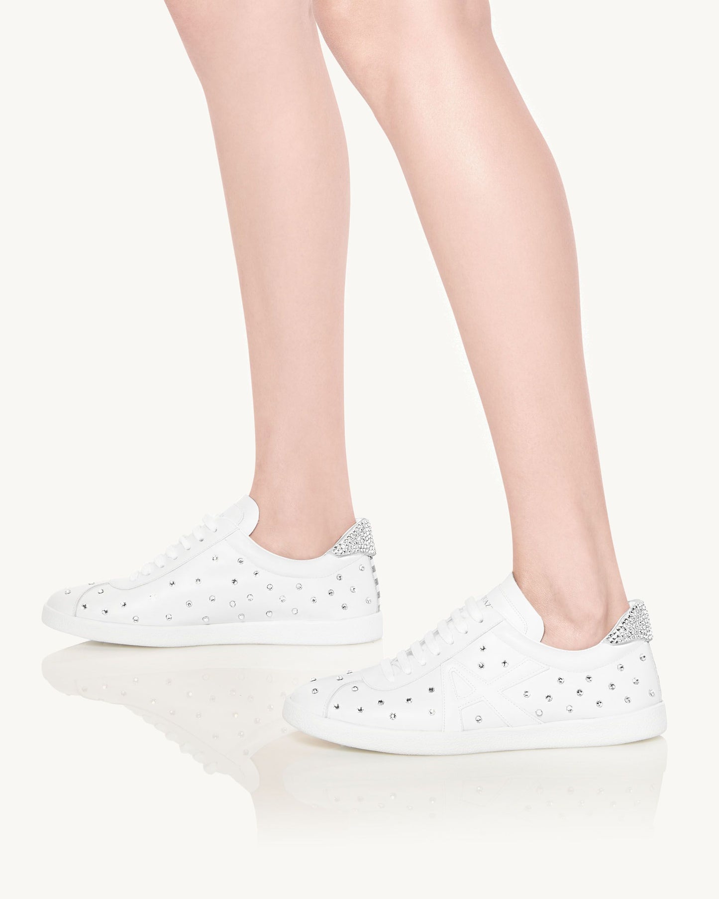 THE A CRYSTAL DOT SNEAKER WHITE/ SILVER